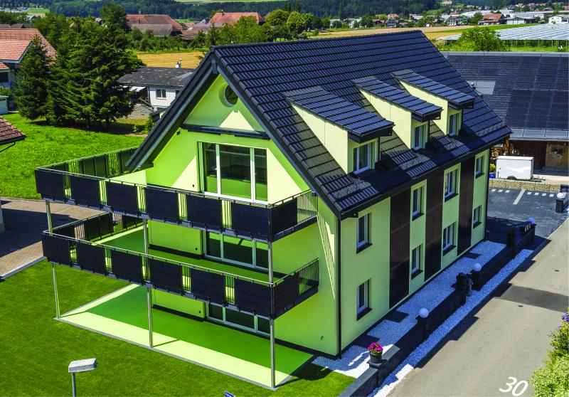 375 m2 der Gebäudehülle (inkl. Carpot) werden zur Solarstromproduktion genutzt